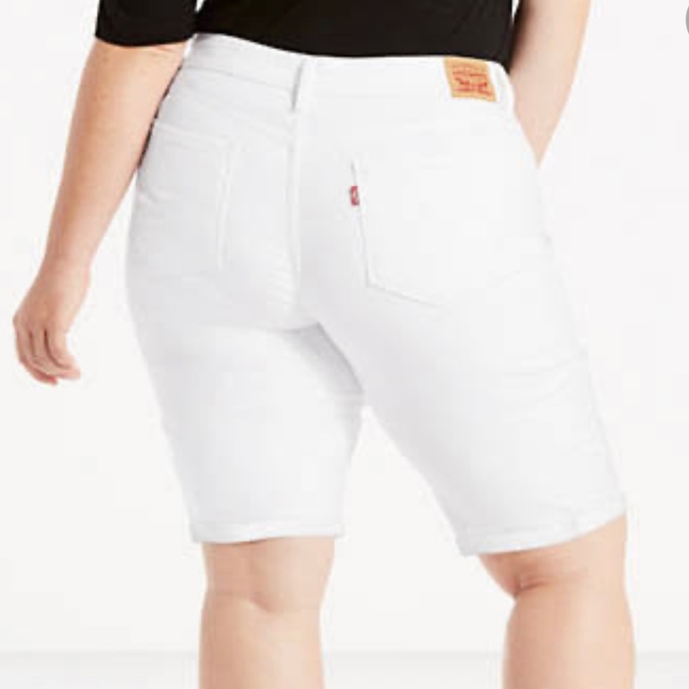 Levi’s Bermuda shorts